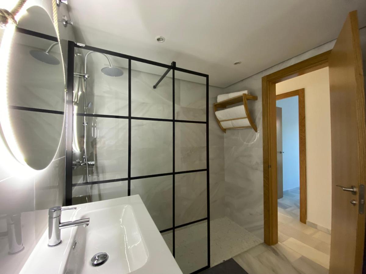 מארבלה Nomad Stays Milos Y Bali מראה חיצוני תמונה